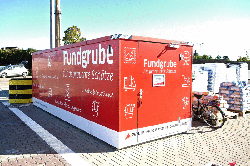 Die Fundgrube für gebrauchte Schätze auf dem Wertstoffmarkt in der Äußeren Hordorfer Straße.