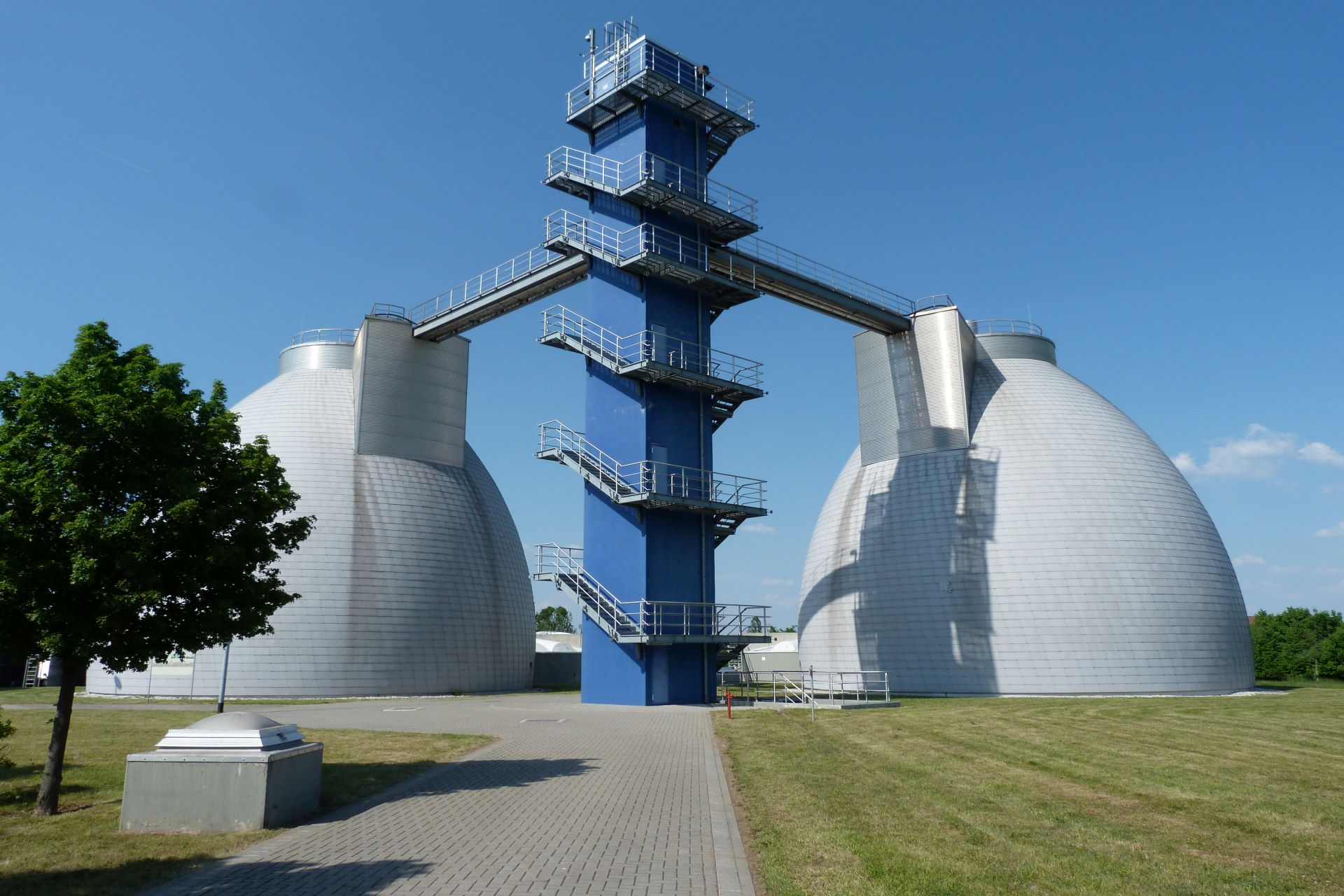 Faultürme von unten 1920_1280